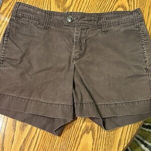 GAP women’s brown Khaki size 10